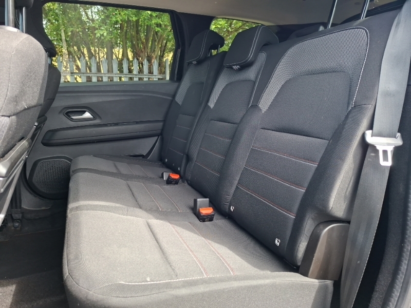 Dacia Jogger 1.0 Tce Extreme Se Black #6