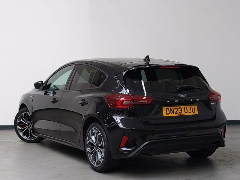 Ford Focus 1.0 Ecoboost Hybrid Mhev 155 St-line X Black #2