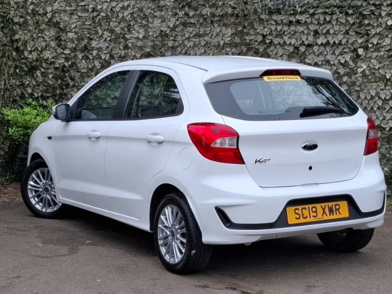 Ford KA+ 1.2 Zetec White #2