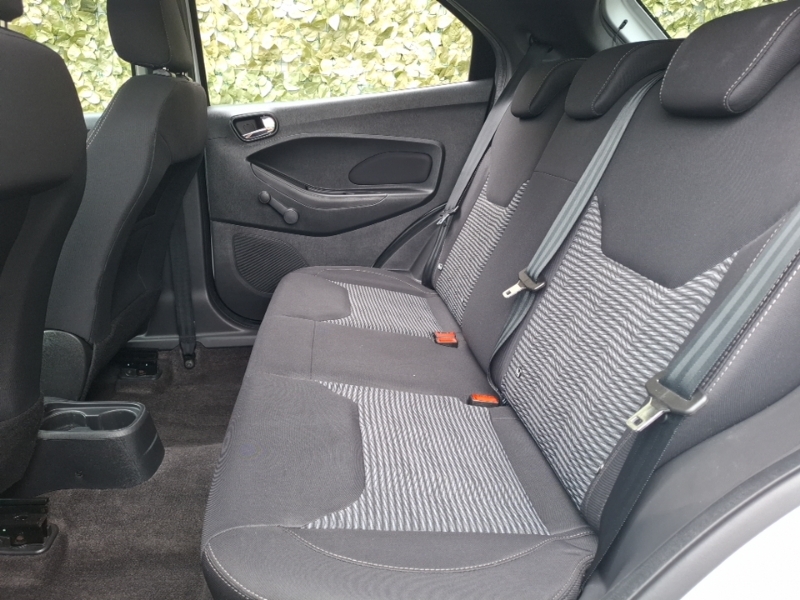Ford KA+ 1.2 Zetec White #6