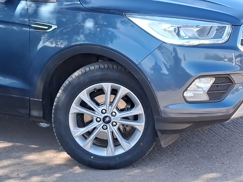 Ford Kuga Zetec Blue #20