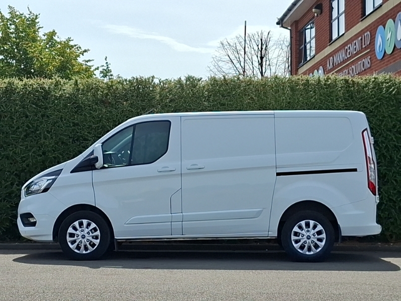 Ford Transit Custom 2.0 Ecoblue 130Ps Low Roof Limited Van White #4