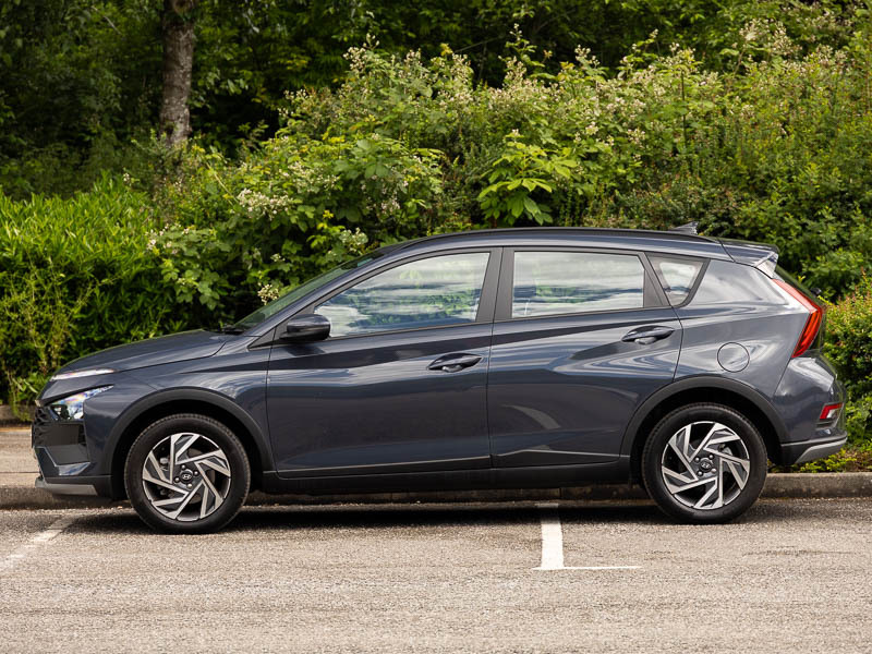 Hyundai Bayon 1.0 Tgdi Advance Grey #4