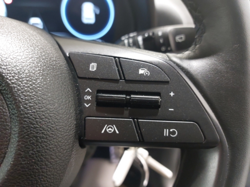 Hyundai Bayon Premium Blue #13
