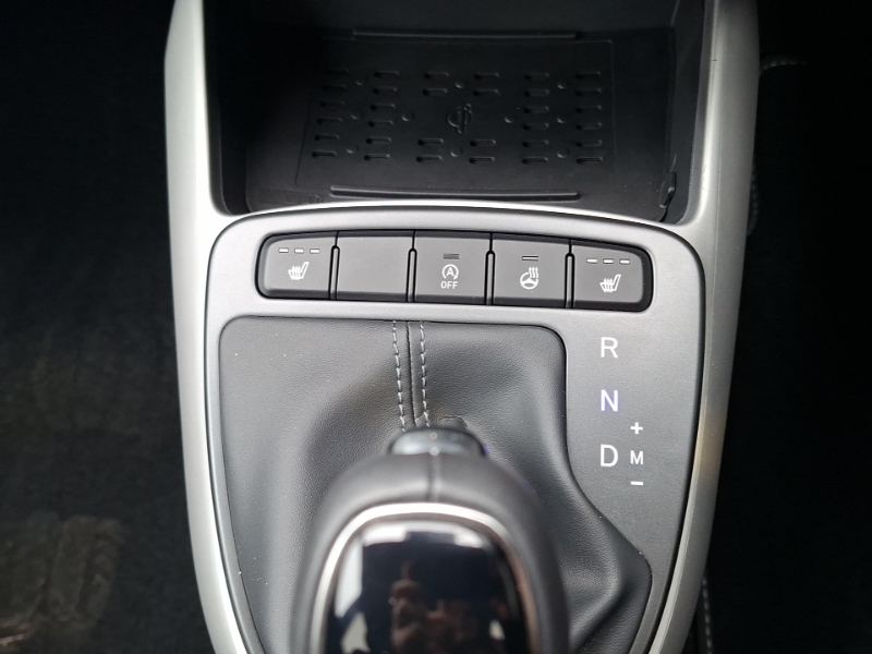 Hyundai I10 Advance White #17