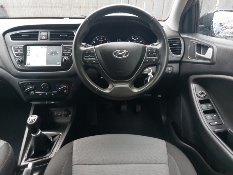 Hyundai I20 1.2 Mpi Se Red #8