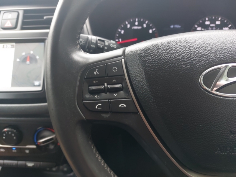 Hyundai I20 1.2 Mpi Se Red #12