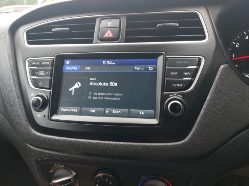 Hyundai I20 1.2 Mpi Se Red #11