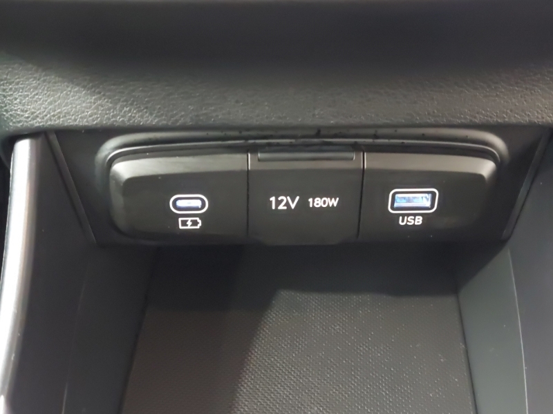 Hyundai I20 Premium Green #16