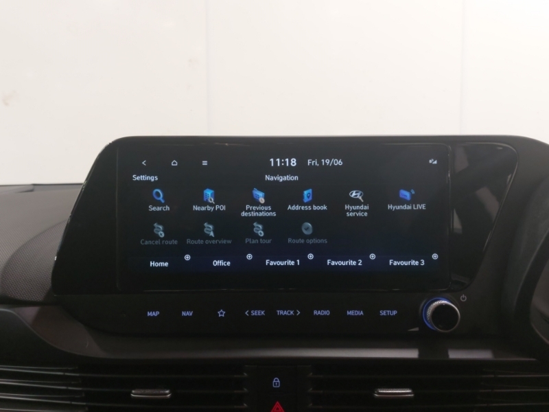 Hyundai I20 Premium Green #10