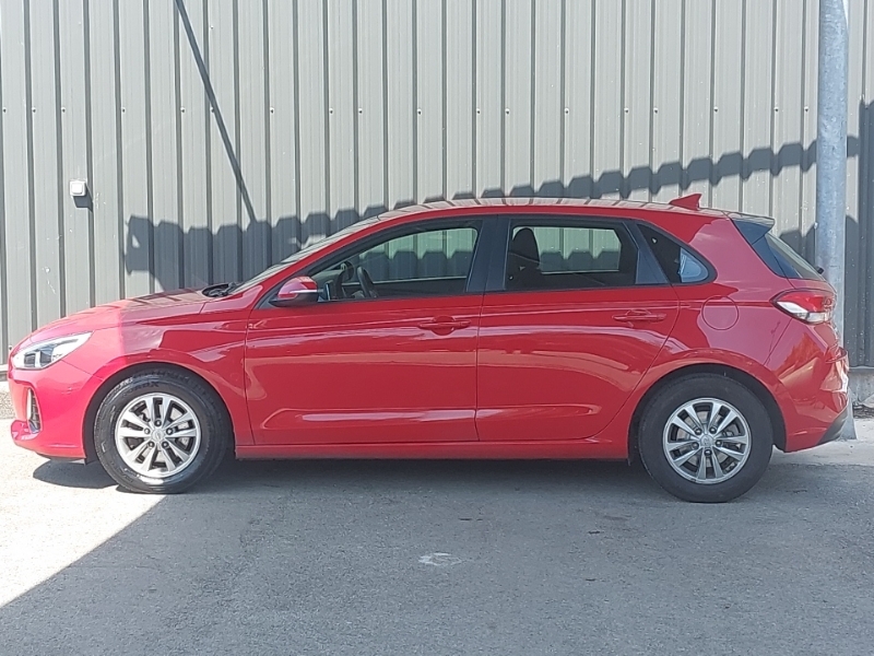 Hyundai I30 1.0T Gdi S Red #4