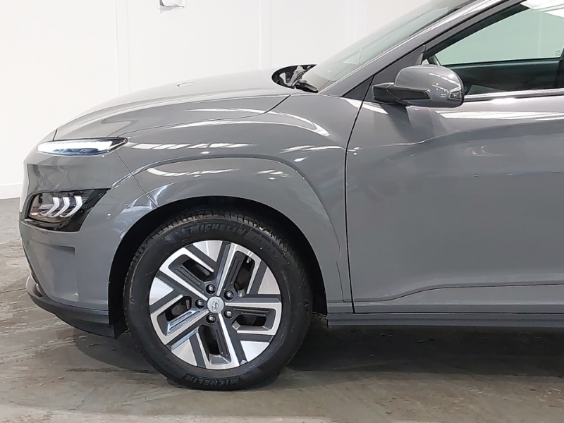 Hyundai Kona Hatchback Grey #19