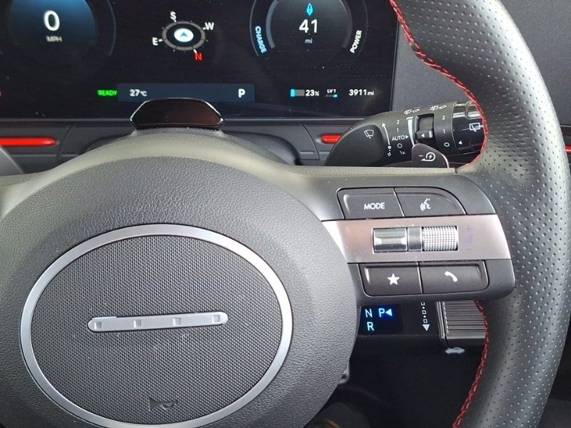 Hyundai Kona Ultimate White #13