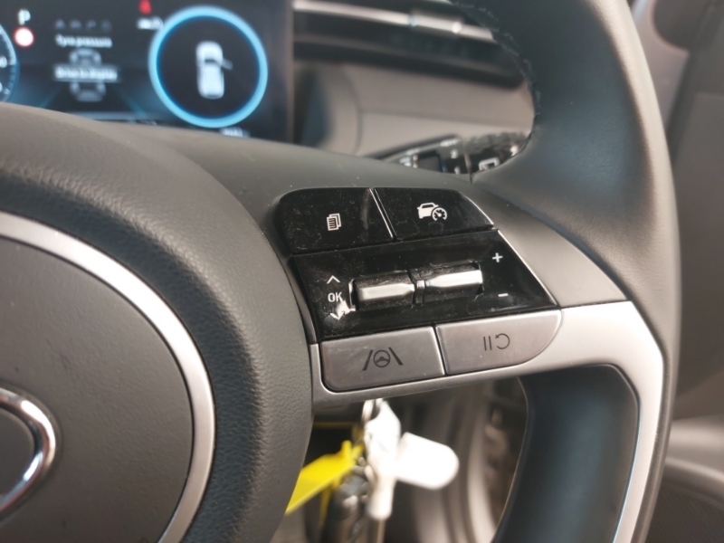 Hyundai Tucson Ultimate Silver #13