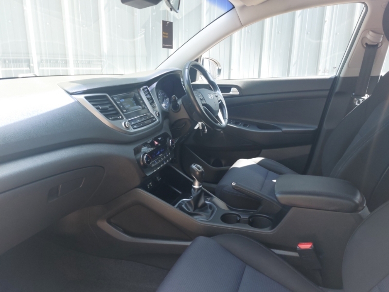 Hyundai Tucson 1.6 Gdi Blue Drive Se 2Wd EA17HUK White #5