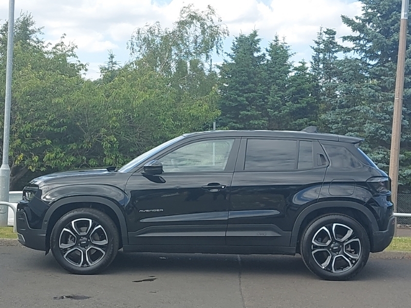 Jeep Avenger 115Kw Summit 54Kwh Black #4