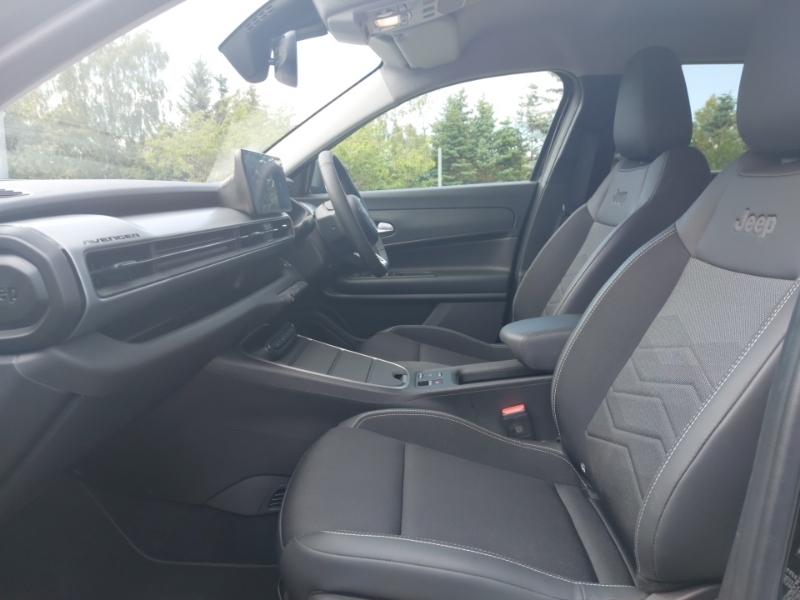 Jeep Avenger 115Kw Summit 54Kwh Black #5