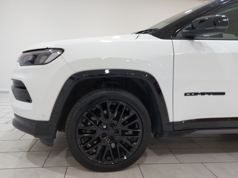 Jeep Compass Altitude Black #19