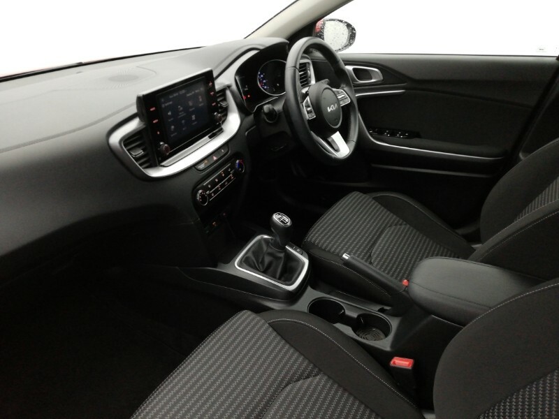 Kia Ceed 1.5T Gdi Isg 2 Red #5