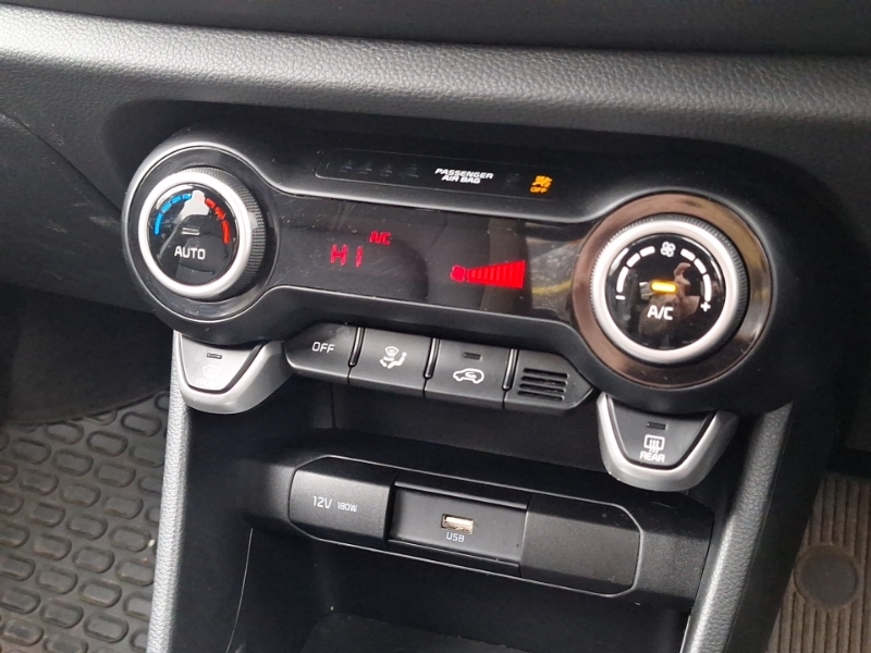 Kia Picanto 1.0 Dpi 66 Bhp 1 White #16