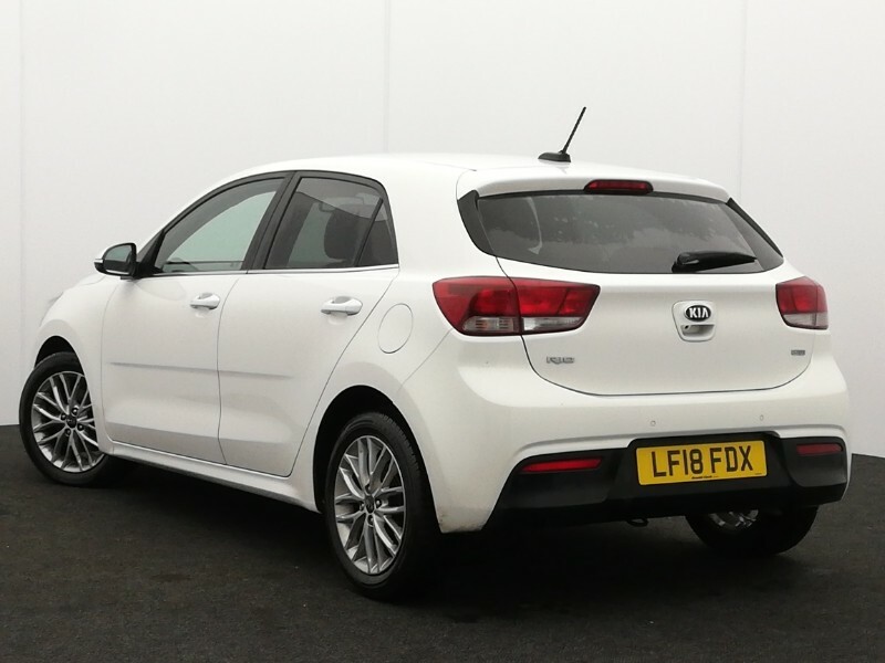 Kia RIO 1.4 Crdi 89 3 White #2