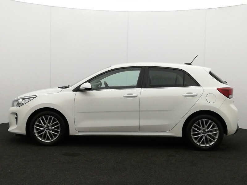 Kia RIO 1.4 Crdi 89 3 White #4