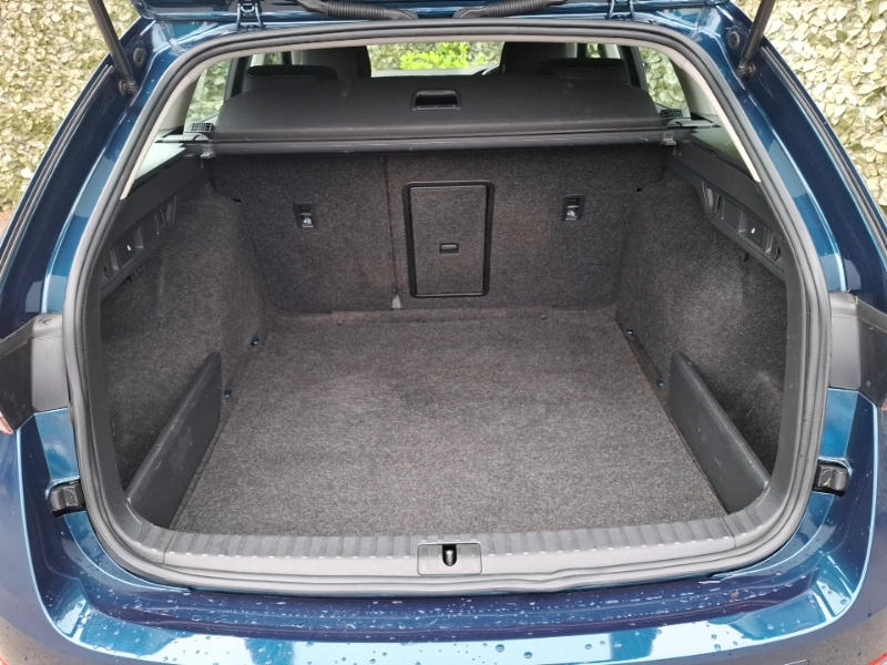 Skoda Octavia 1.5 Tsi Se Technology Blue #18