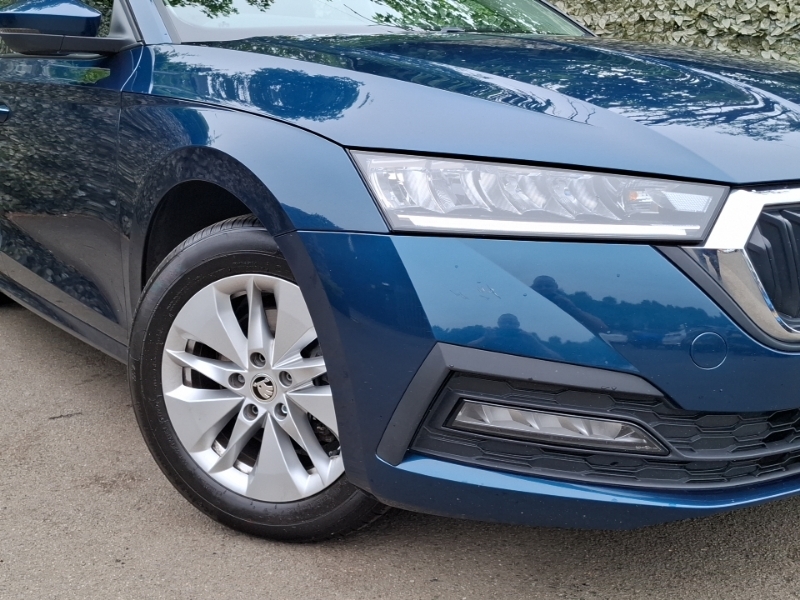 Skoda Octavia 1.5 Tsi Se Technology Blue #20