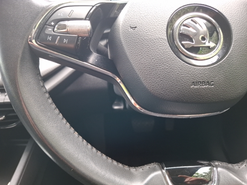 Skoda Octavia 1.5 Tsi Se Technology Blue #12