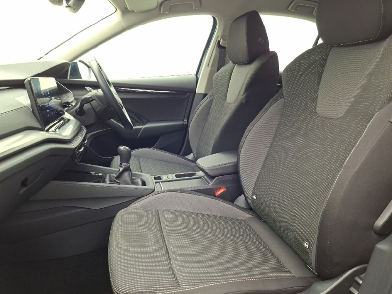 Skoda Octavia 1.5 Tsi Se Technology Blue #5