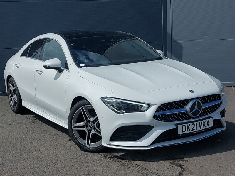 Mercedes-Benz CLA Class Cla 180 Amg Line Premium Plus Tip White