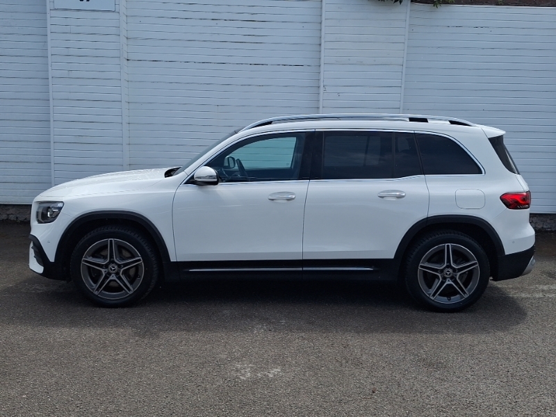 Mercedes-Benz GLB Class Glb 220D 4Matic Amg Line Prem Plus 8G-tronic White #4