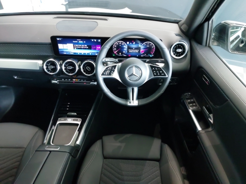 Mercedes-Benz GLB Class Glb 200D Amg Line Executive 8G-tronic Grey #8