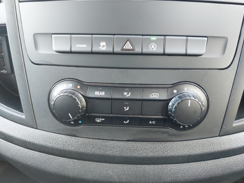 Mercedes-Benz Vito 116 Select L3 Black #15