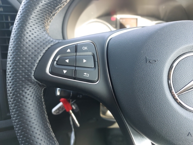 Mercedes-Benz Vito 116 Select L3 Black #12