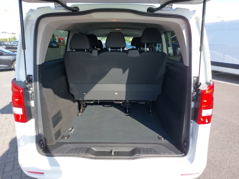 Mercedes-Benz Vito 116 Select L3 Black #18