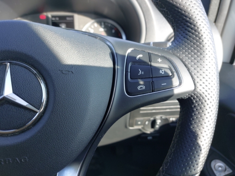 Mercedes-Benz Vito 116 Select L3 Black #13
