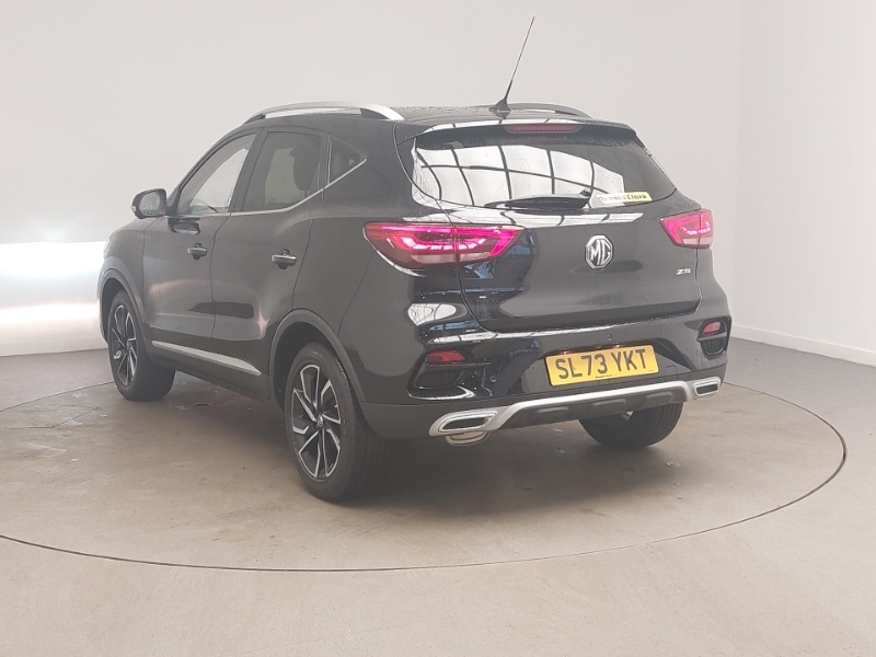 MG ZS 1.5 Vti-tech Exclusive Black #2