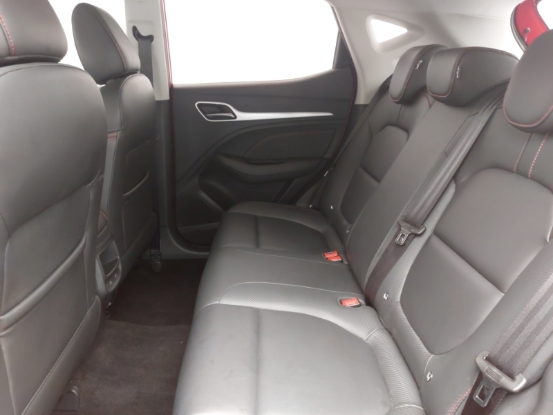 MG ZS 1.0T Gdi Exclusive Dct Red #6