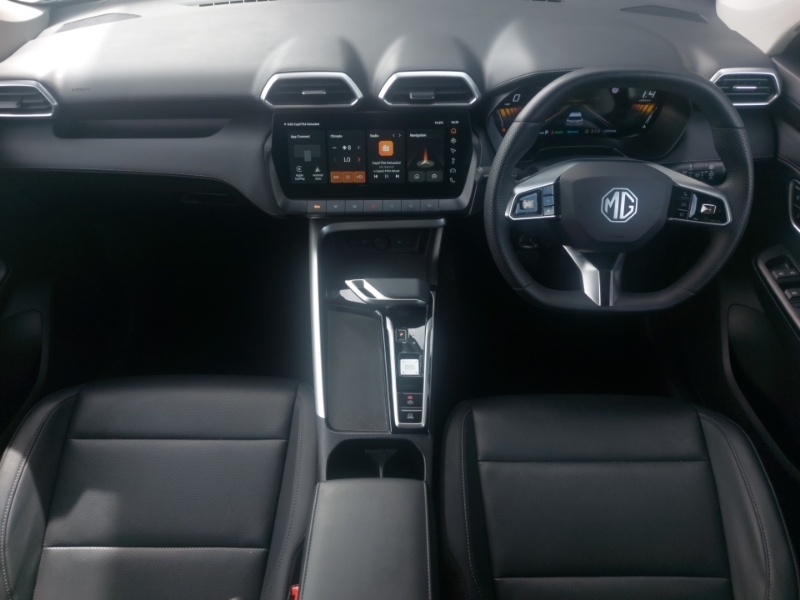 MG ZS 1.5 Hybrid Trophy White #3