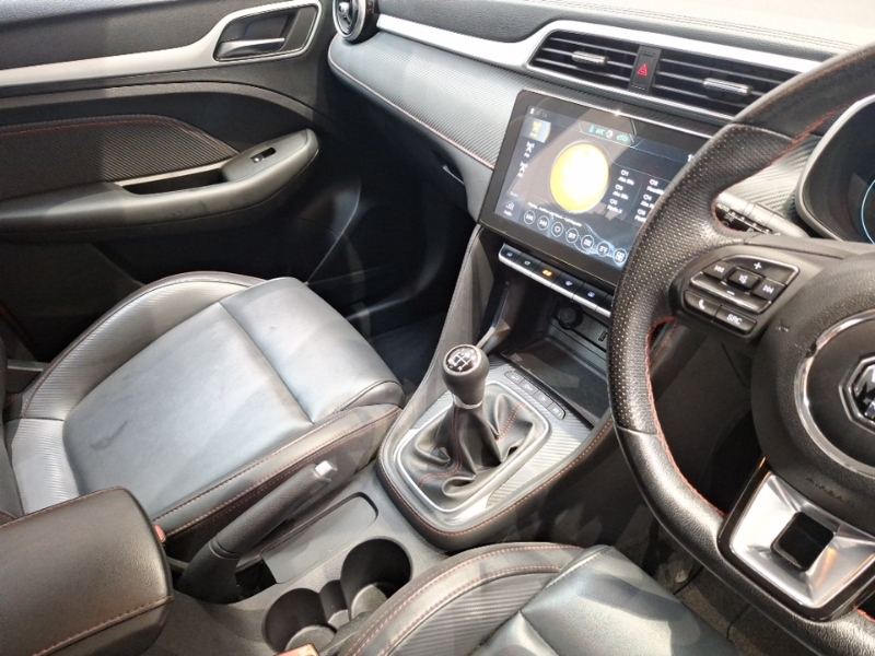 MG ZS 1.5 Vti-tech Exclusive Orange #17