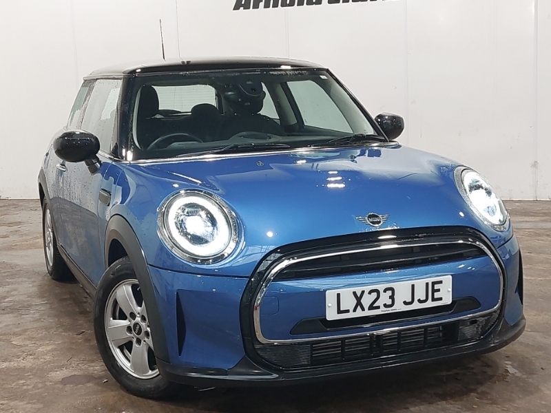 Mini Hatch 1.5 Cooper Classic Premium Blue