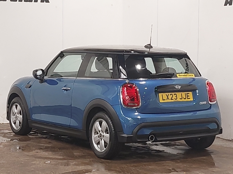 Mini Hatch 1.5 Cooper Classic Premium LX23JJE Blue #2