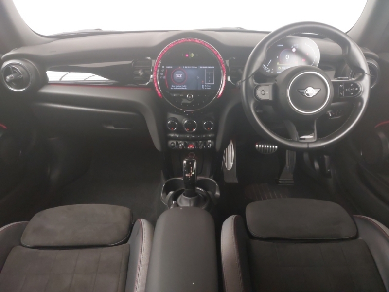 Mini Hatch 1.5 Cooper Sport Premium Black #3
