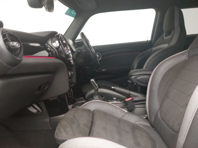 Mini Hatch 1.5 Cooper Sport Premium Black #5