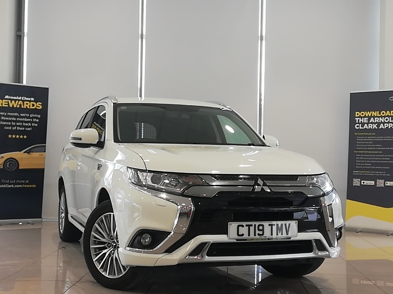 Mitsubishi Outlander 2.4 Phev Juro Commercial White