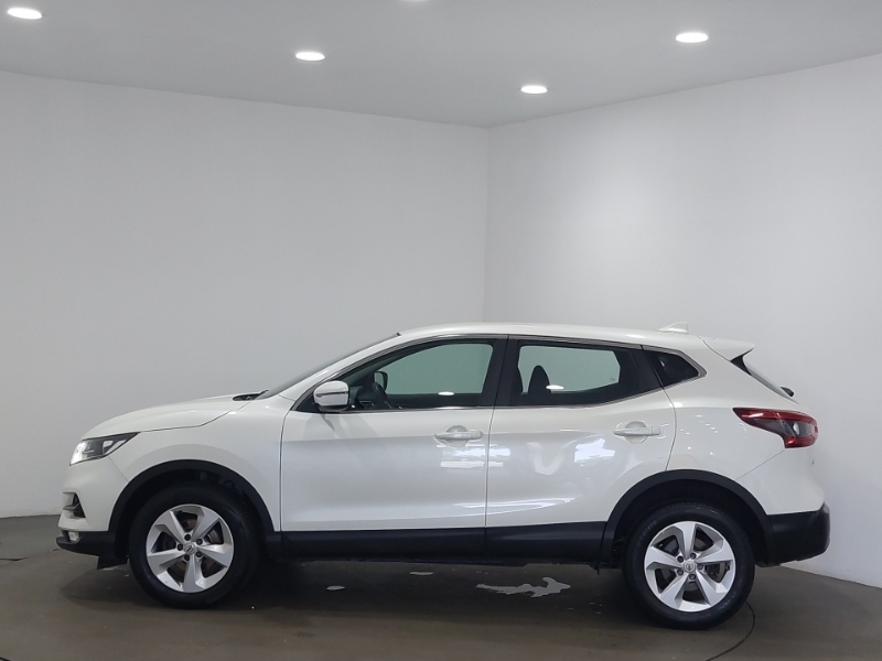 Nissan Qashqai 1.5 Dci 115 Acenta Premium White #4