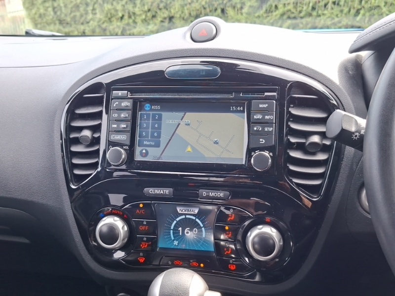 Nissan Juke Tekna Silver #10