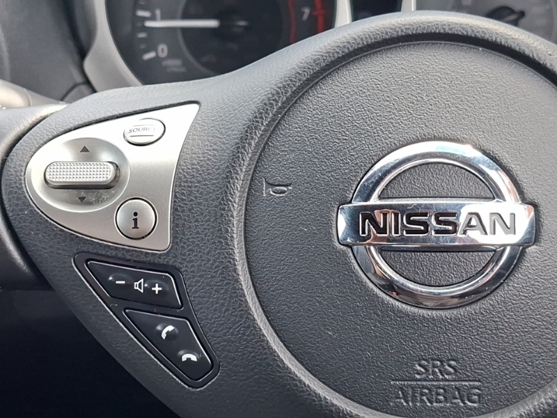 Nissan Juke Tekna Silver #12