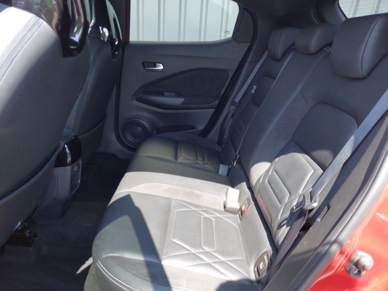 Nissan Juke 1.0 Dig-t Tekna YH20VAY Red #6